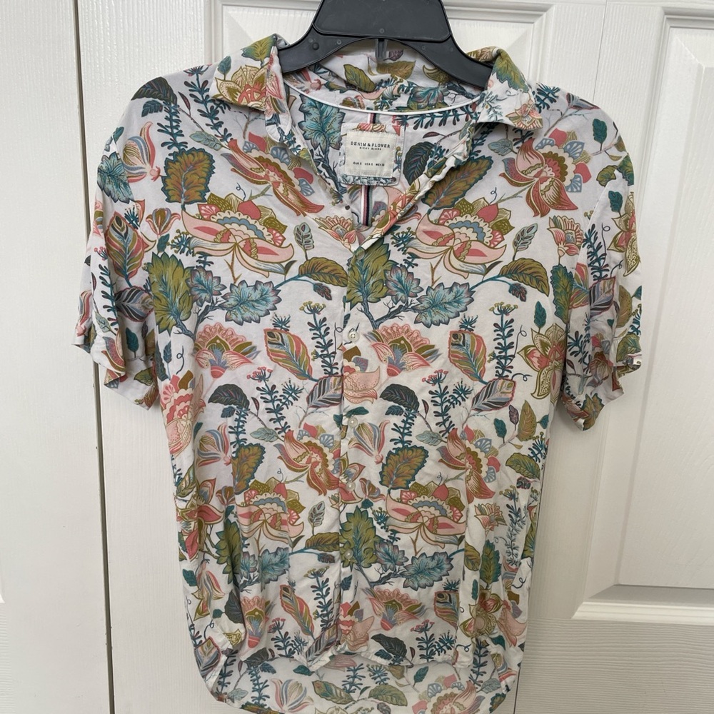 Floral Button up